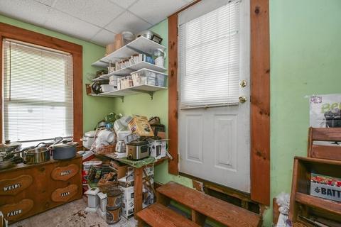 213 Pine St, Gardner, MA 01440 photo 9