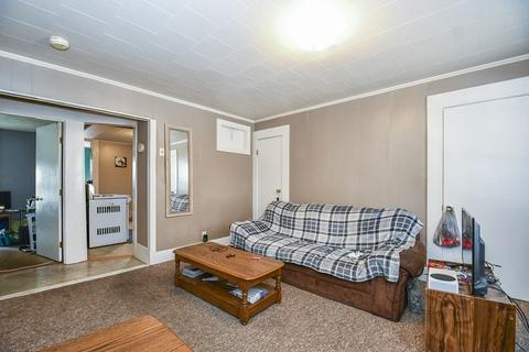 213 Pine St, Gardner, MA 01440 photo 15
