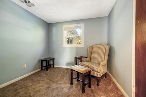 35 Devine Rd, Randolph, MA 02368 photo 11