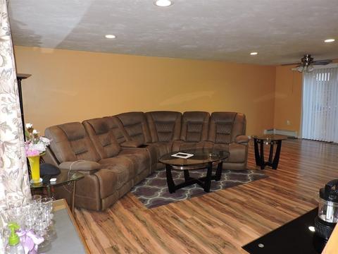 8 Riverside Dr, Webster, MA 01570 photo 9