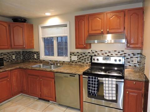 8 Riverside Dr, Webster, MA 01570 photo 19