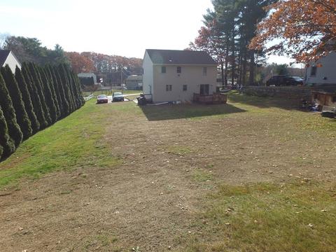 8 Riverside Dr, Webster, MA 01570 photo 2