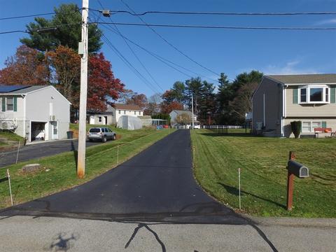 8 Riverside Dr, Webster, MA 01570 photo 5