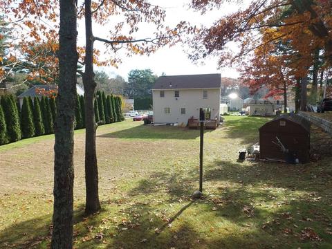 8 Riverside Dr, Webster, MA 01570 photo 3