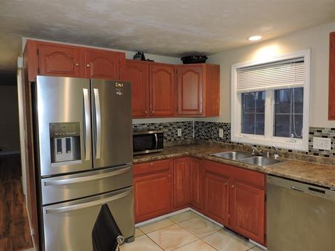 8 Riverside Dr, Webster, MA 01570 photo 18