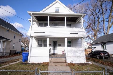 34 Sterling St, Springfield, MA 01107 photo 19