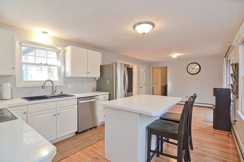 80 Pine St, Norton, MA 02766 photo 12