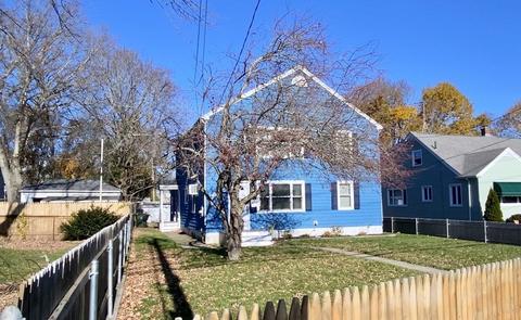 810 New Boston Rd, Fall River, MA 02720 photo 3