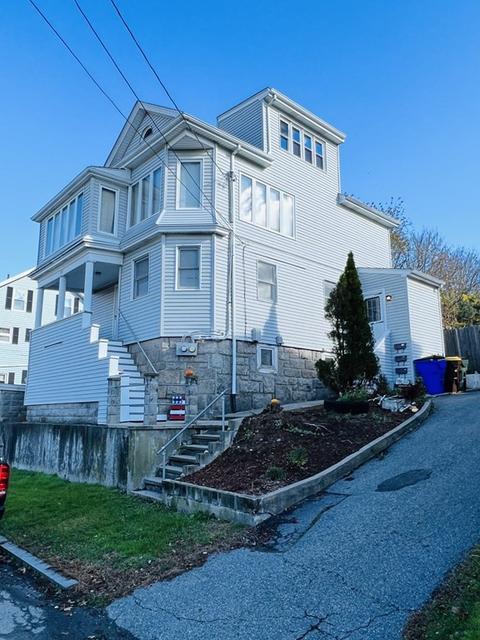 653 N Underwood St, Fall River, MA 02720 photo 1