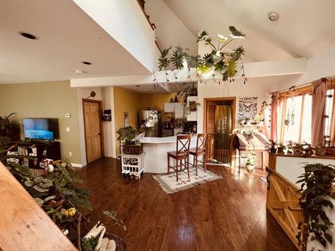 653 N Underwood St, Fall River, MA 02720 photo 4