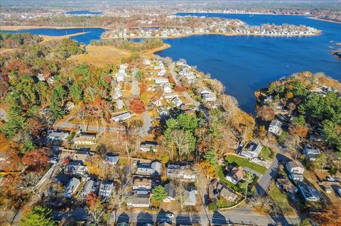 18 Shore Ave, Wareham, MA 02571 photo 1