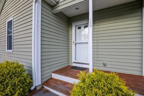18 Shore Ave, Wareham, MA 02571 photo 6