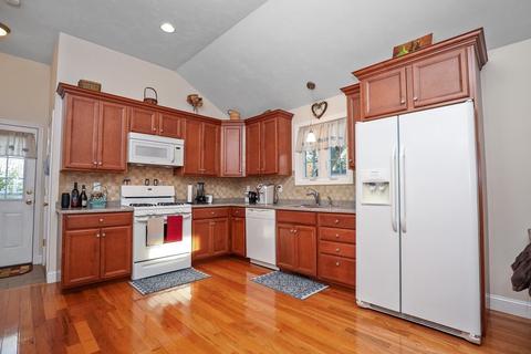 18 Shore Ave, Wareham, MA 02571 photo 14