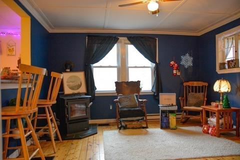33 Page Ave, Ashburnham, MA 01430 photo 11