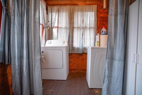 33 Page Ave, Ashburnham, MA 01430 photo 9
