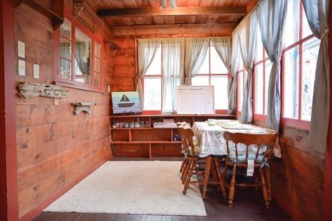 33 Page Ave, Ashburnham, MA 01430 photo 8