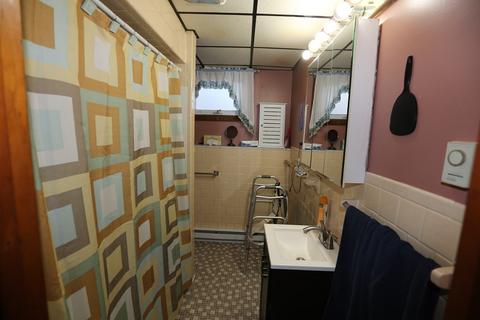 136 Oxford, Fall River, MA 02721 photo 19