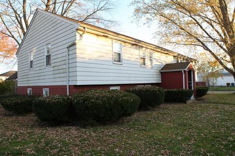 136 Oxford, Fall River, MA 02721 photo 2