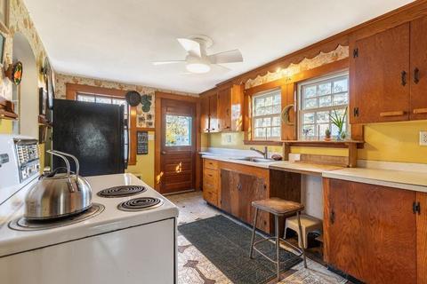 8 Gary Ave, Beverly, MA 01915 photo 16