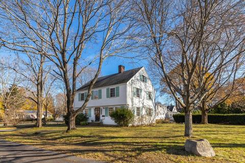 8 Gary Ave, Beverly, MA 01915 photo 2