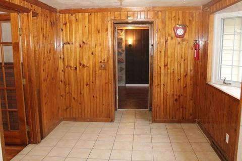 8 Green St, Randolph, MA 02368 photo 10