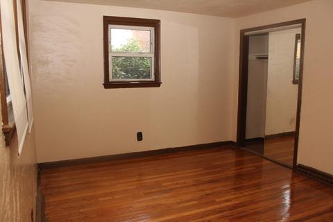 8 Green St, Randolph, MA 02368 photo 16