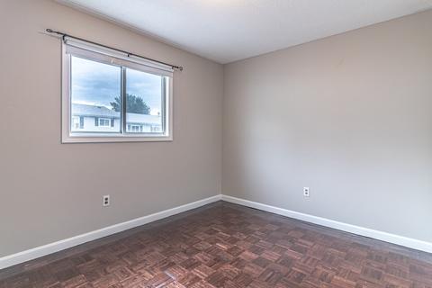 5455 N Main St #12E, Fall River, MA 02720 photo 13