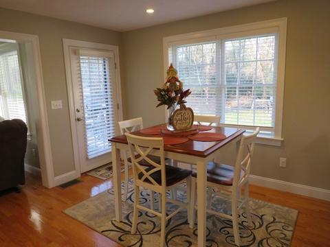 345 Pine St, Raynham, MA 02767 photo 4