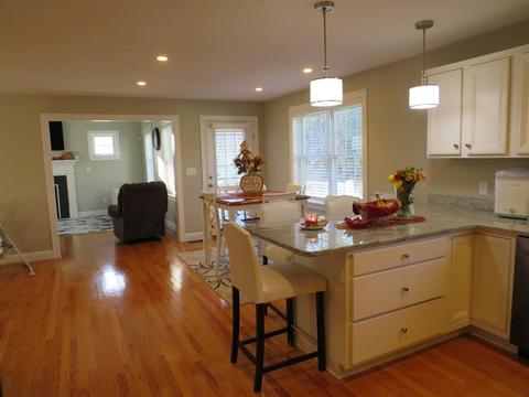 345 Pine St, Raynham, MA 02767 photo 3