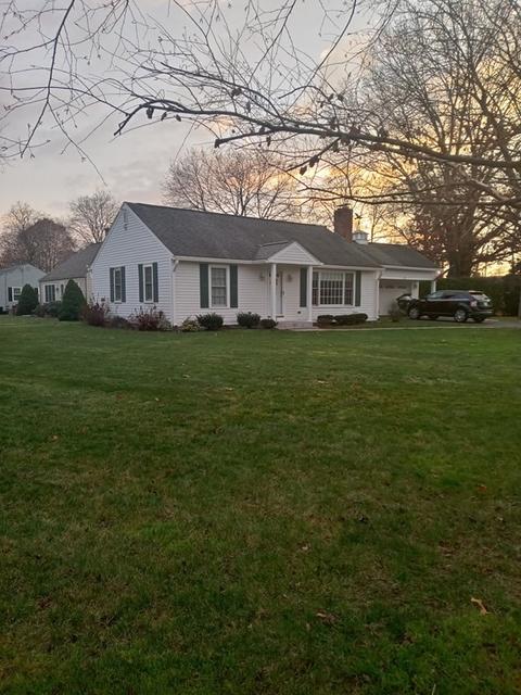 51 S Shore Dr, Springfield, MA 01118 photo 2
