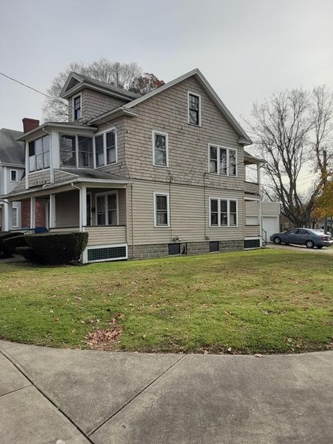 742 White St, Springfield, MA 01108 photo 3