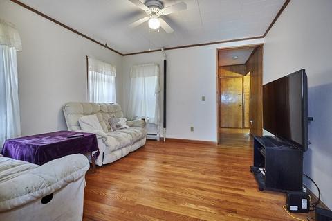 6 Wright St, Easthampton, MA 01027 photo 10