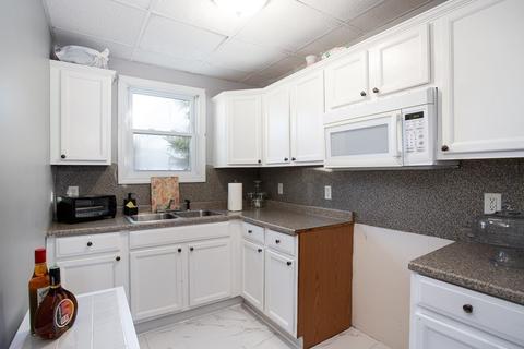 41 Tremont St, Fall River, MA 02720 photo 6