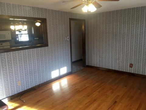 68 Lavender Ln, Springfield, MA 01129 photo 3