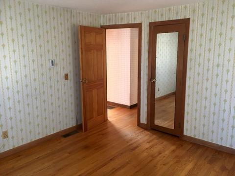 68 Lavender Ln, Springfield, MA 01129 photo 9