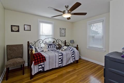 132 Pilgrim Rd, Springfield, MA 01118 photo 5