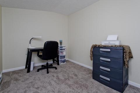 132 Pilgrim Rd, Springfield, MA 01118 photo 25