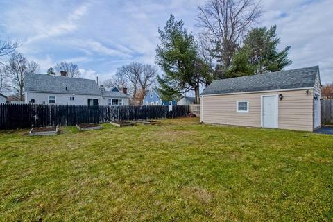 132 Pilgrim Rd, Springfield, MA 01118 photo 41