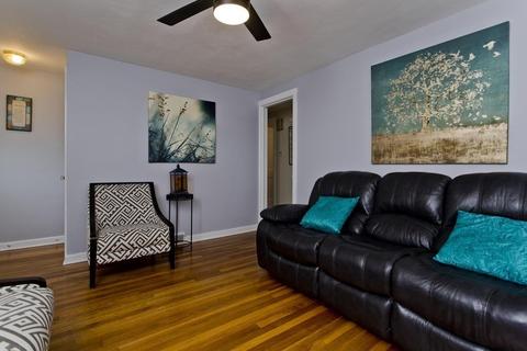 132 Pilgrim Rd, Springfield, MA 01118 photo 13