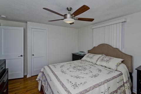 132 Pilgrim Rd, Springfield, MA 01118 photo 18