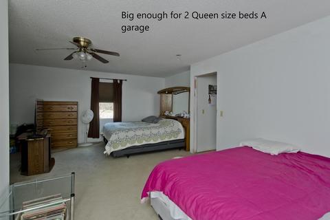 860 Plumtree Rd, Springfield, MA 01118 photo 18