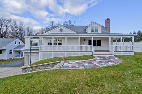 860 Plumtree Rd, Springfield, MA 01118 photo 10