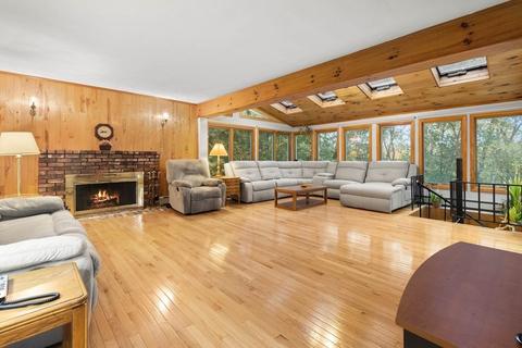 11 Howard Rd, Maynard, MA 01754 photo 6