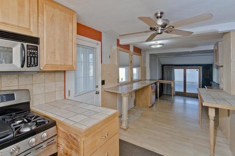 169 Abbott St, Springfield, MA 01118 photo 20