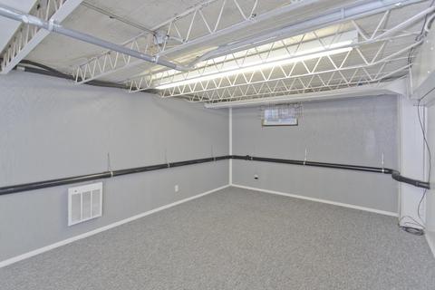 169 Abbott St, Springfield, MA 01118 photo 31