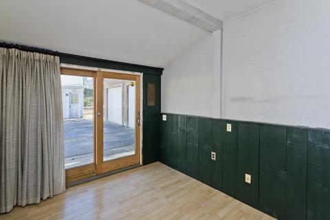 169 Abbott St, Springfield, MA 01118 photo 14