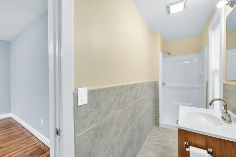 106 Greene St, Springfield, MA 01109 photo 17