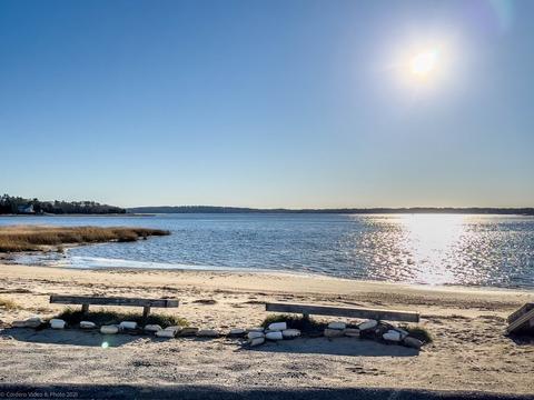 1 Crab Cove Ter, Wareham, MA 02571 photo 4