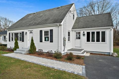 14 Curtis Rd, Canton, MA 02021 photo 2