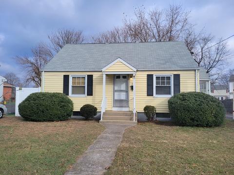 211 Nottingham St, Springfield, MA 01104 photo 1